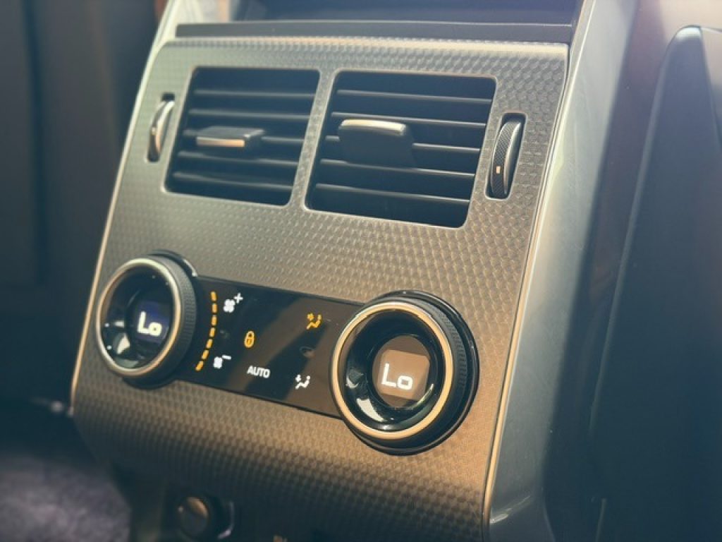 Clicca per ingrandire Range Rover Sport - 2.0 Si4 PHEV HSE Dynamic 404CV PIXEL/TETTO