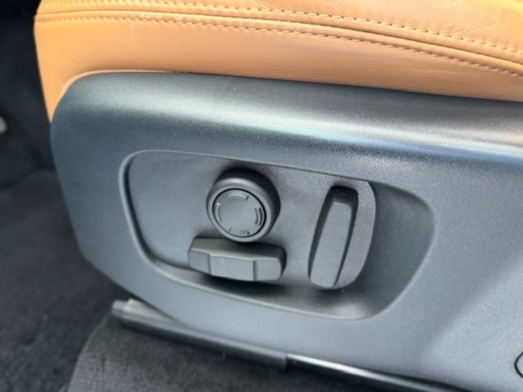 Clicca per ingrandire Range Rover Sport - 2.0 Si4 PHEV HSE Dynamic 404CV PIXEL/TETTO
