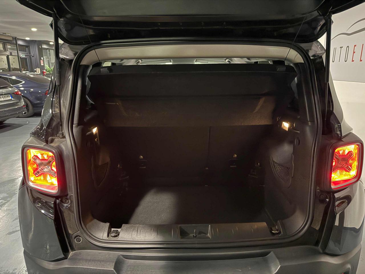 Clicca per ingrandire Renegade - 2.0 Mjt 140CV 4WD Active Drive Low Limited