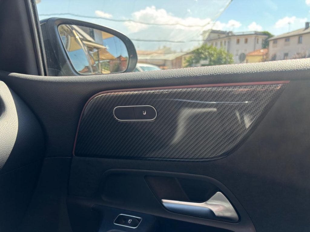 MERCEDES-BENZ B 180 AMG Line*TETTO APRIBILE*SEDILI ANT RISCALDABILI - 28