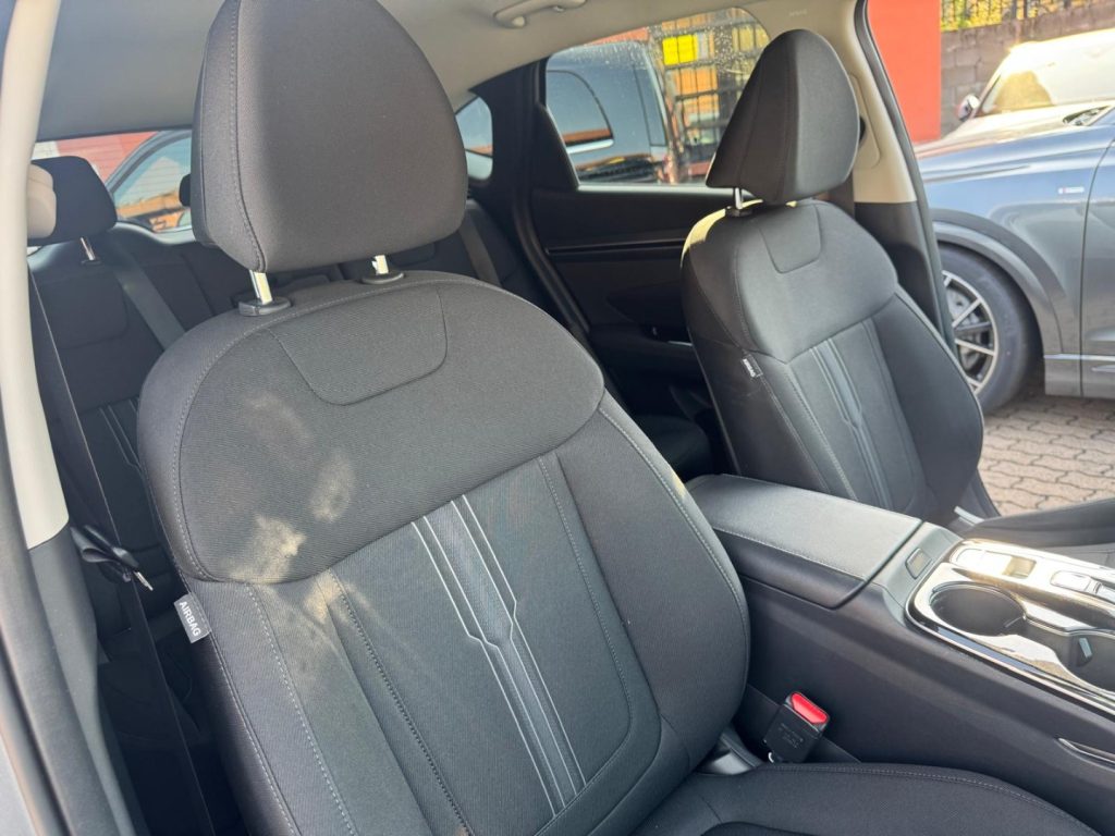 HYUNDAI Tucson 1.6 HEV aut. 230CV XLine - 14