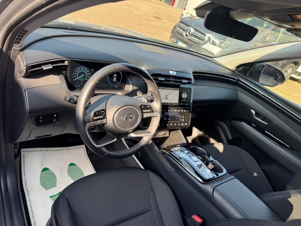 HYUNDAI Tucson 1.6 HEV aut. 230CV XLine - 17
