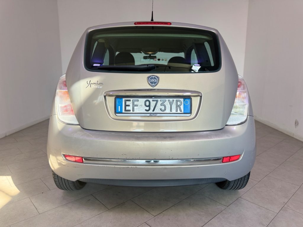 LANCIA Ypsilon 1.2 69 CV Argento - 4