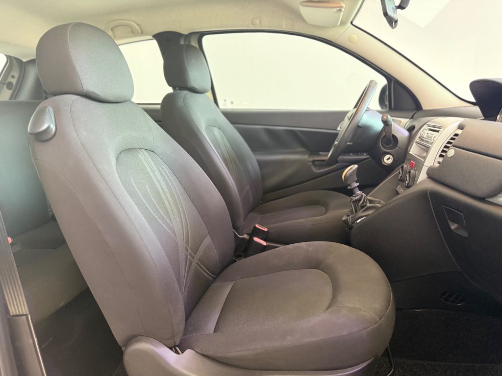 LANCIA Ypsilon 1.2 69 CV Argento - 14