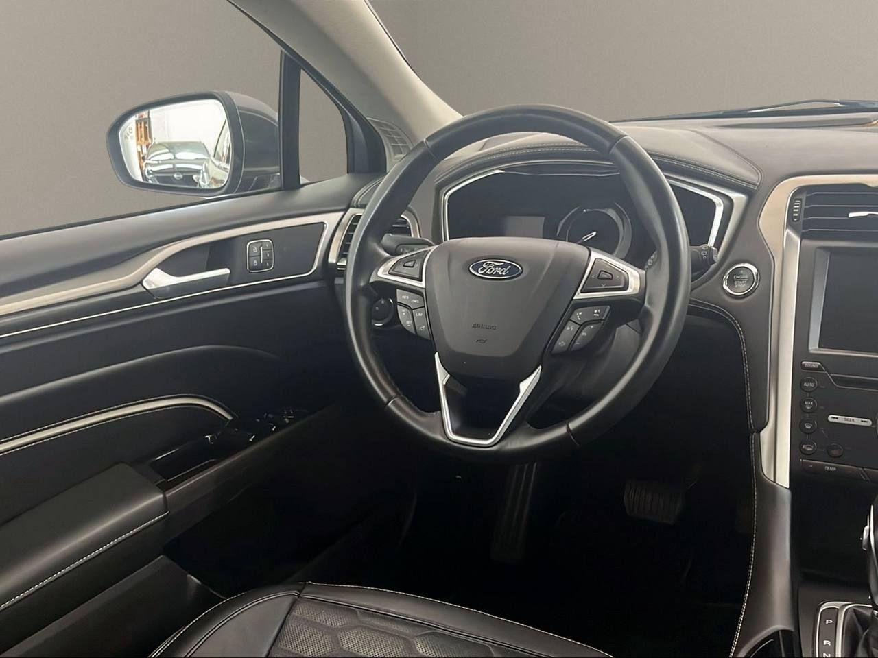 FORD Mondeo Full Hybrid 2.0 187 CV eCVT SW Vignale - 22