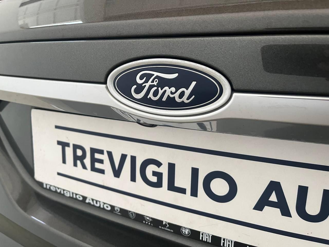 FORD Mondeo Full Hybrid 2.0 187 CV eCVT SW Vignale - 37