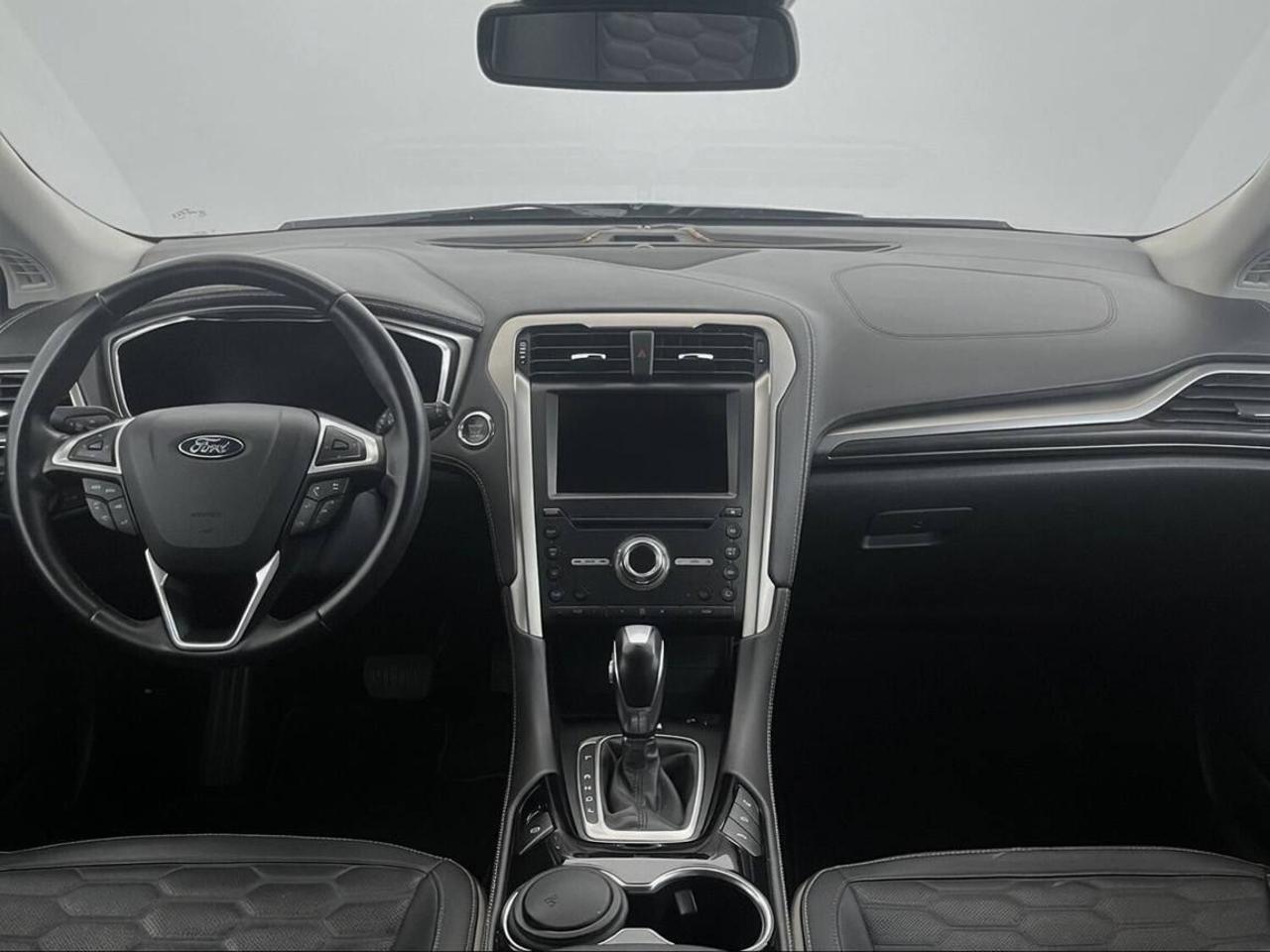 FORD Mondeo Full Hybrid 2.0 187 CV eCVT SW Vignale - 14