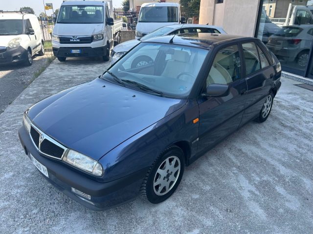 LANCIA Delta BICOLORE GRIGIO/BORDEAUX metallizzato