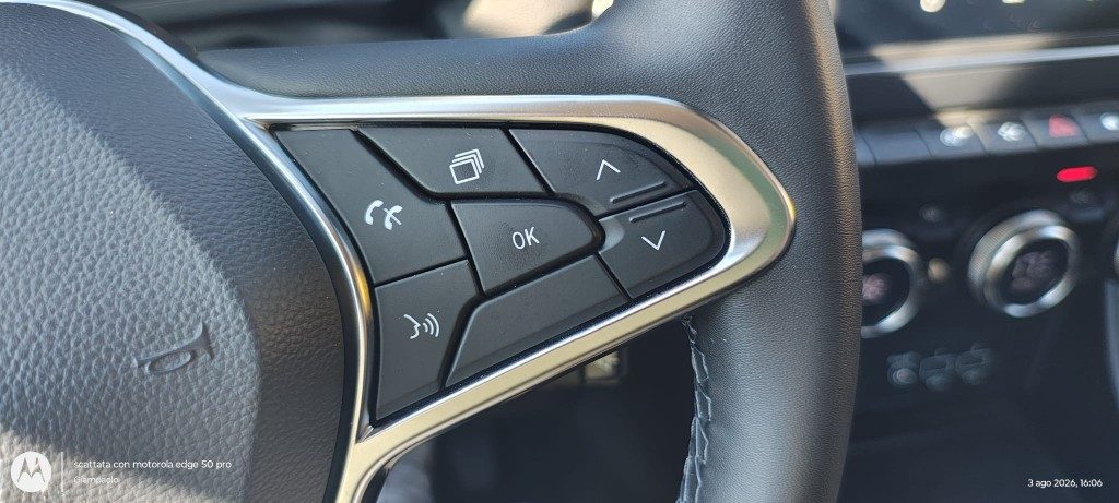 RENAULT Captur Mild Hybrid 140 CV Techno - 14