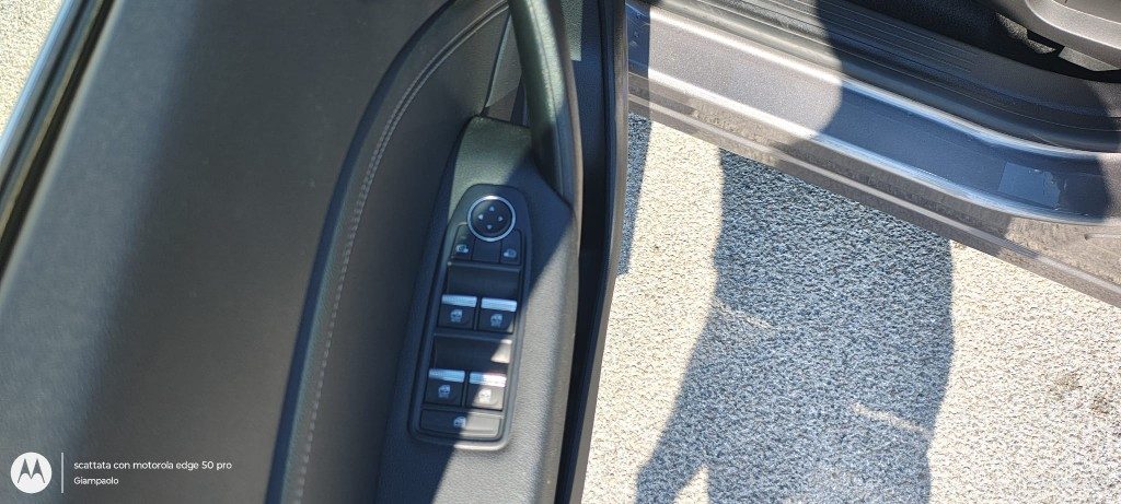 RENAULT Captur Mild Hybrid 140 CV Techno - 17