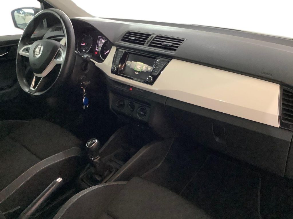 SKODA Fabia 1.2 TSI Style - 9