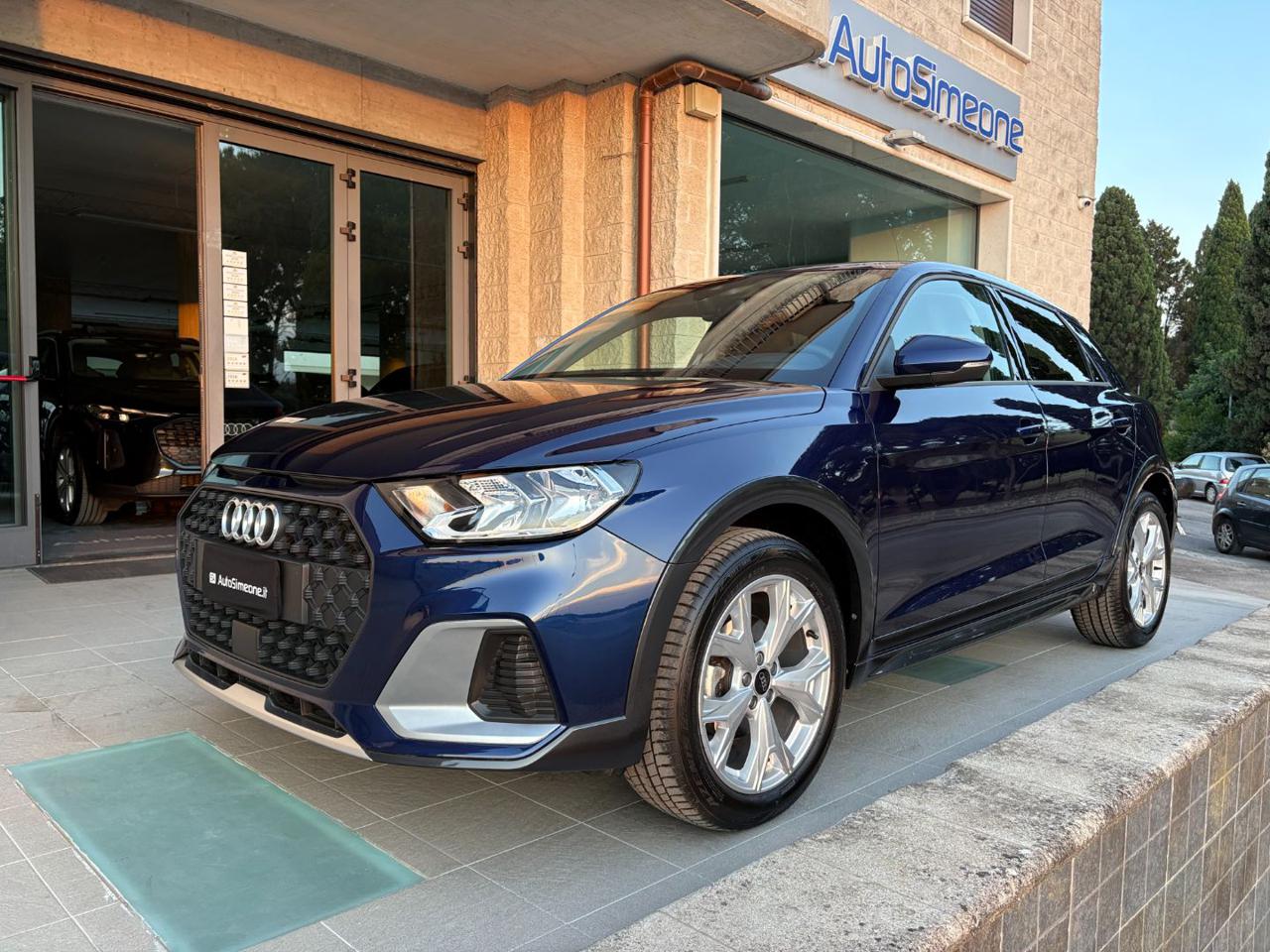 AUDI A1 allstreet 30 TFSI S tronic Business - 1