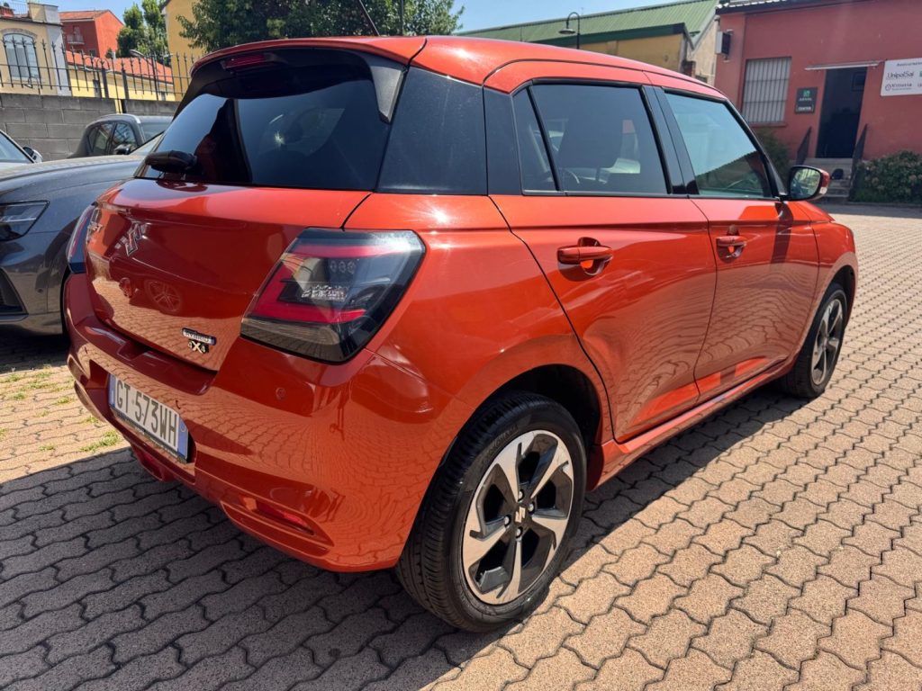 SUZUKI Swift 1.2 Hybrid 4WD AllGrip Top - 7