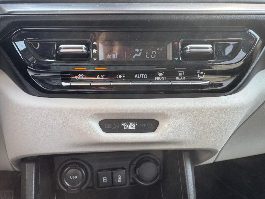 SUZUKI Swift 1.2 Hybrid 4WD AllGrip Top - 11