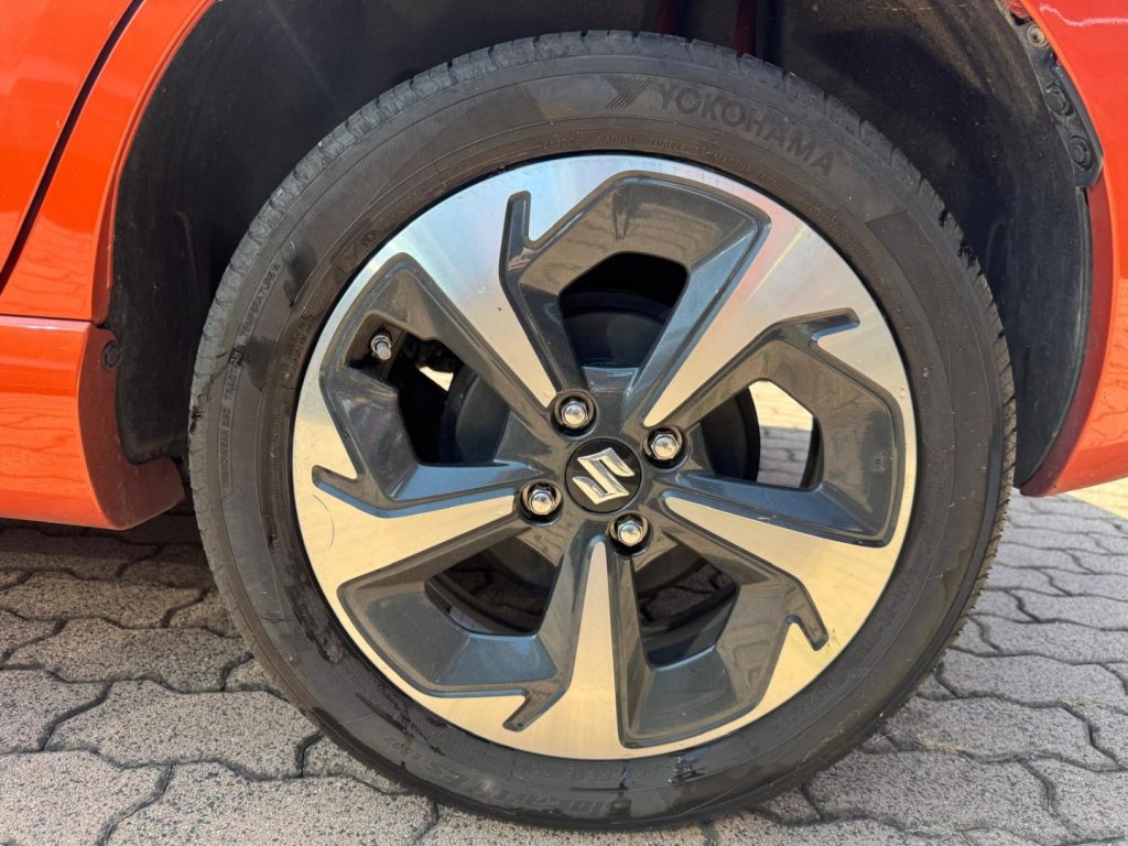 SUZUKI Swift 1.2 Hybrid 4WD AllGrip Top - 21
