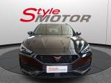 CUPRA Leon Sportstourer 1.5 Hybrid 150 Cv Dsg usata — vista tre quarti anteriore (1/34)