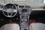 Volkswagen Tiguan 2.0 Tdi 122 Cv Scr Dsg Life Pari Al Nuovo usata — cruscotto e volante (5/39)