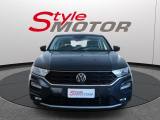 Volkswagen T-Roc 2.0 Tdi Scr 150 Cv Dsg Business Bluemot. Tech. usata — vista tre quarti anteriore (1/35)