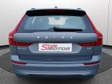 Volvo Xc60 B4 (d) Automatico Momentum Awd Ufficiale usata — interni (4/35)
