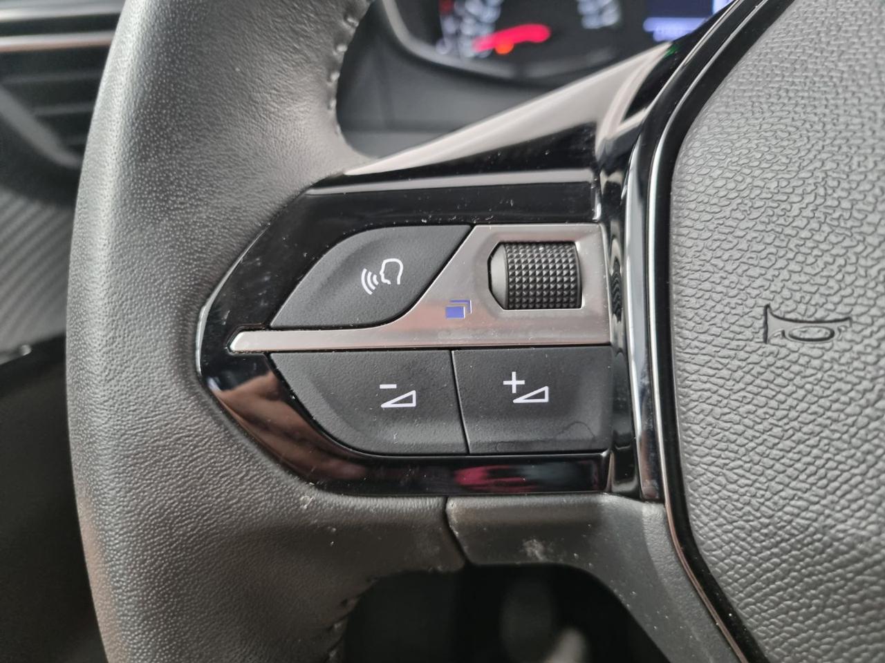 PEUGEOT 208 PureTech 75 Stop&Start 5 porte Active - 22