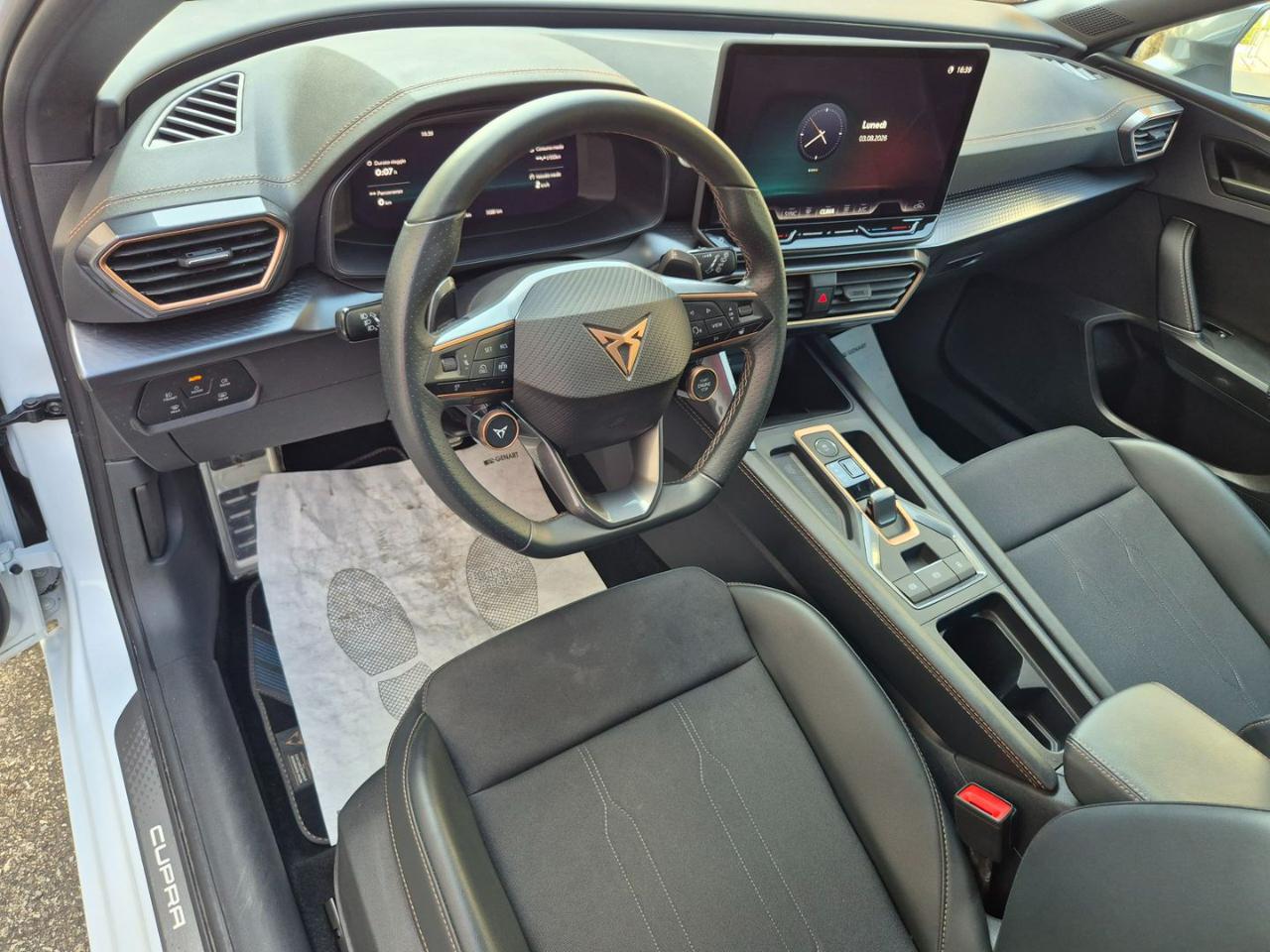CUPRA Leon 2.0 TDI 150 CV DSG - 10