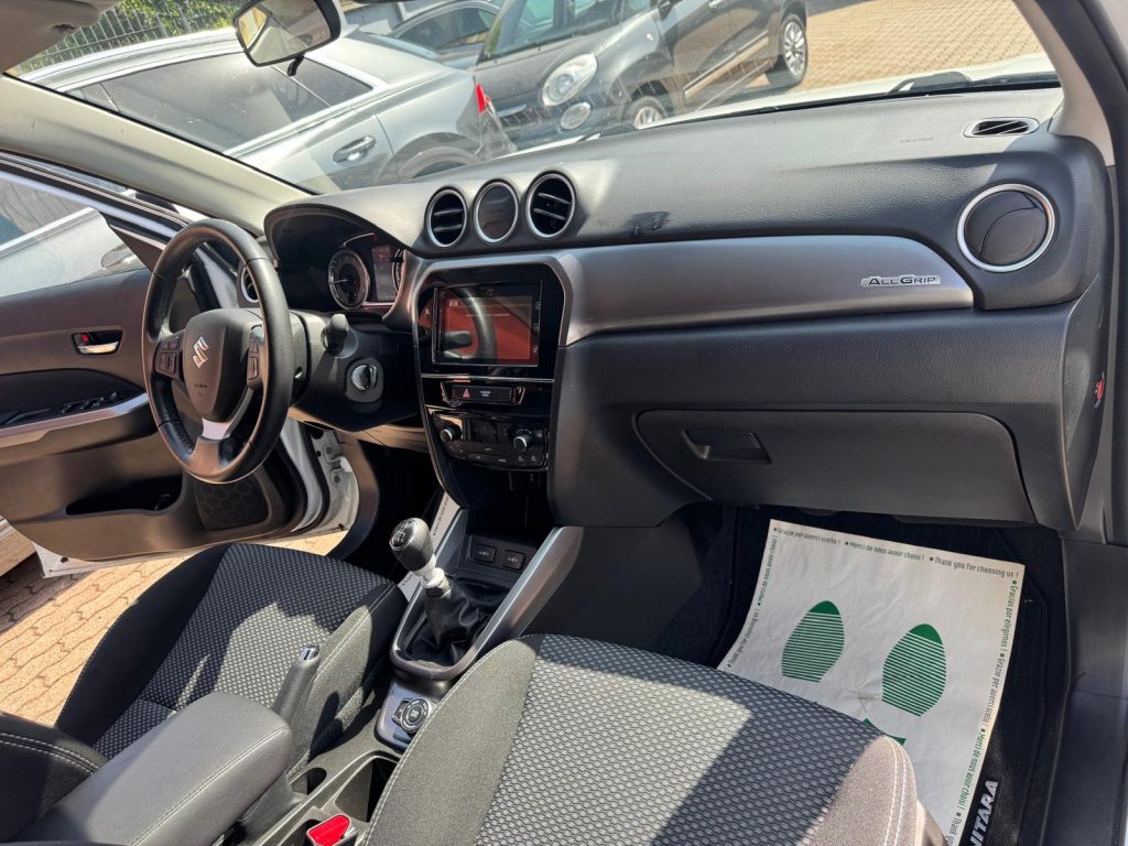 SUZUKI Vitara 1.4 Hybrid 4WD AllGrip Cool - 10
