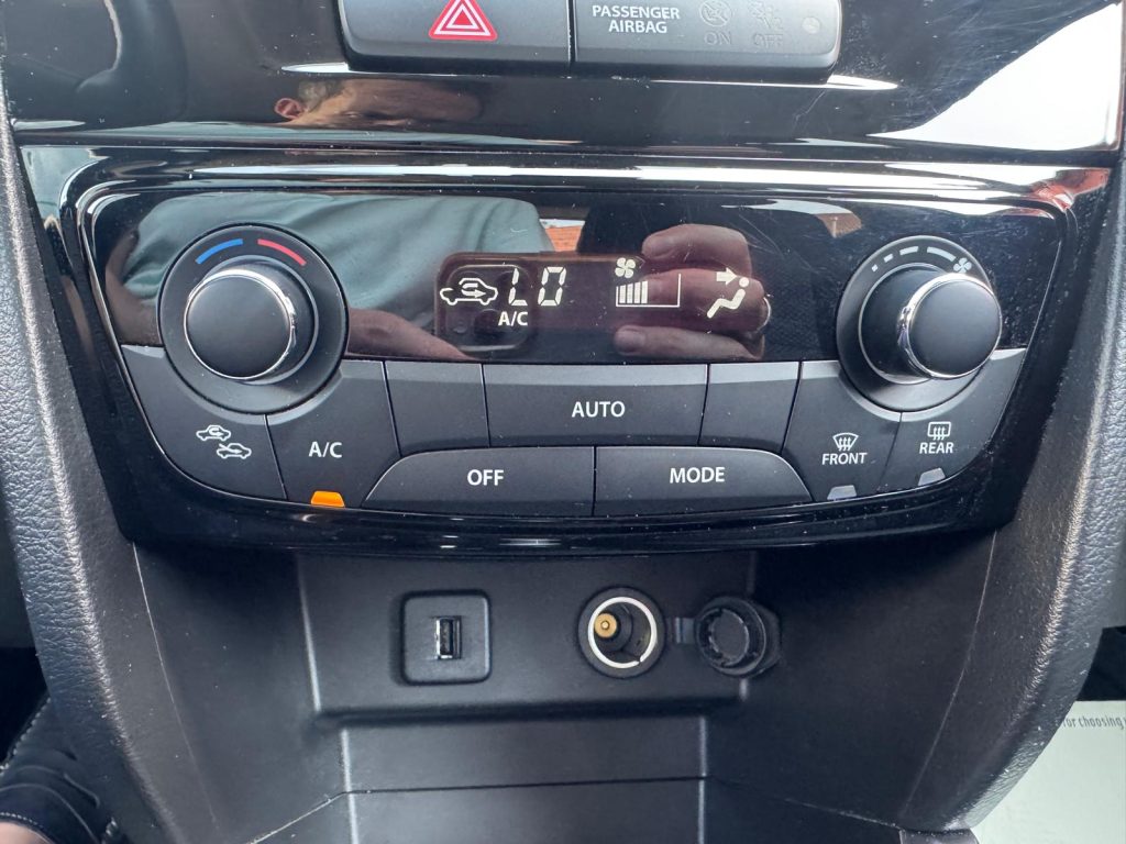 SUZUKI Vitara 1.4 Hybrid 4WD AllGrip Cool - 11