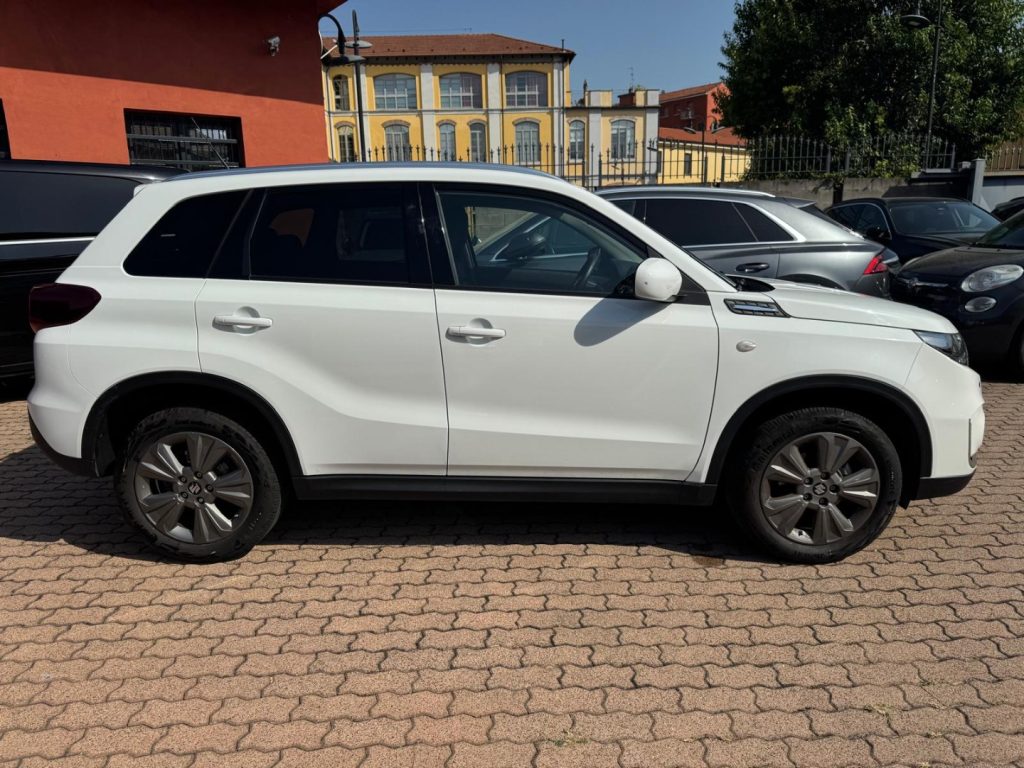 SUZUKI Vitara 1.4 Hybrid Cool - 3