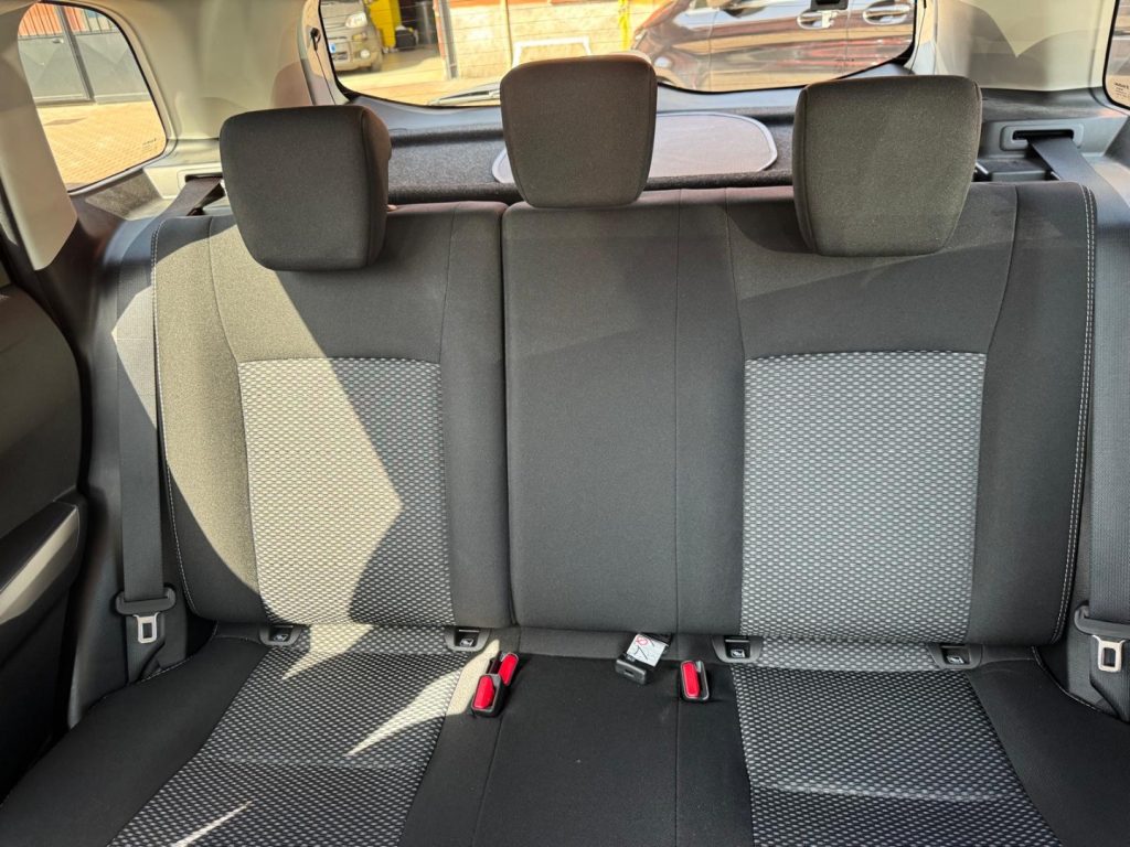 SUZUKI Vitara 1.4 Hybrid Cool - 20