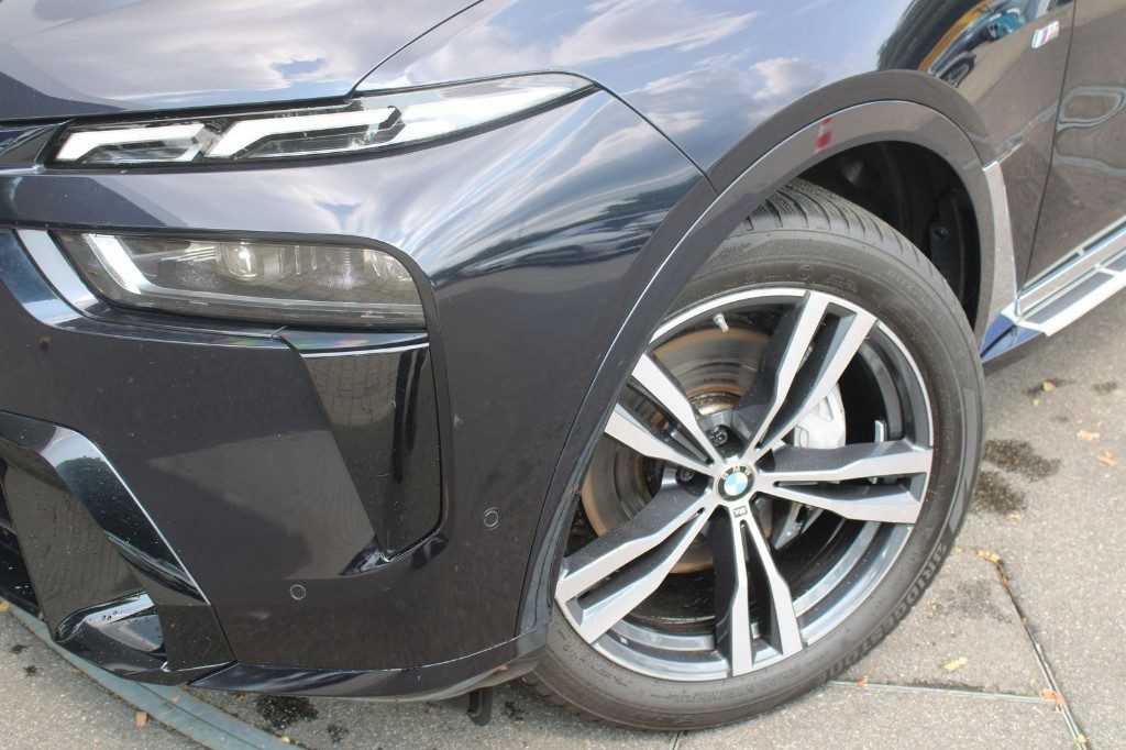 BMW X7 M-Sport xDrive40i 48V - 2
