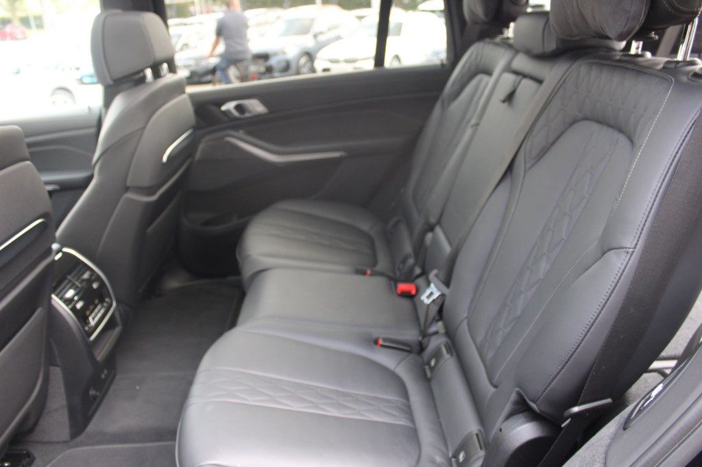 BMW X7 M-Sport xDrive40i 48V - 10