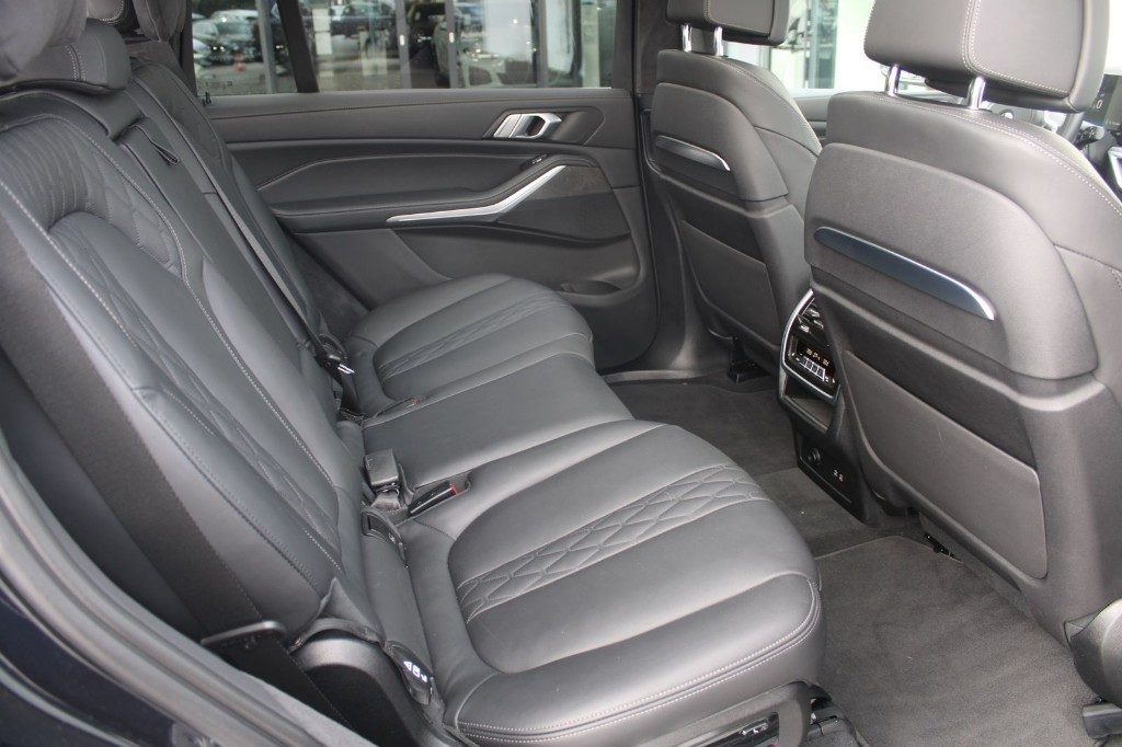 BMW X7 M-Sport xDrive40i 48V - 11