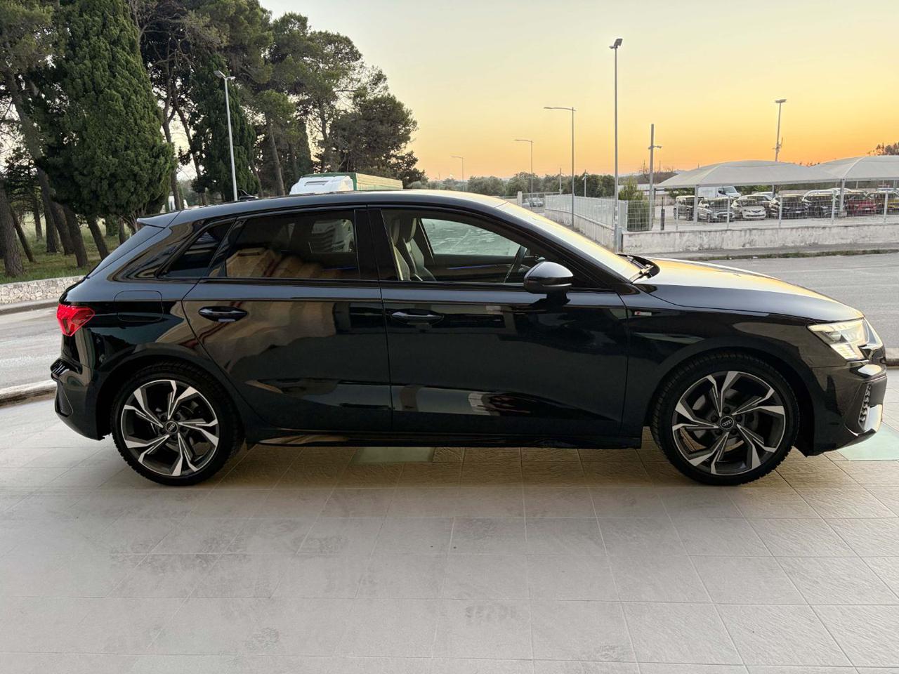 AUDI A3 SPB Sportback 35 TDI S tronic S line Plus - 4