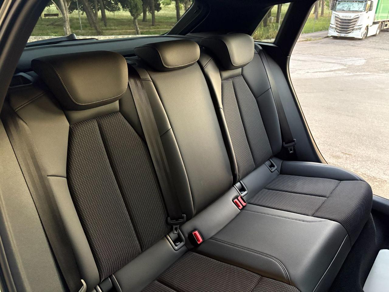 AUDI A3 SPB Sportback 35 TDI S tronic S line Plus - 19