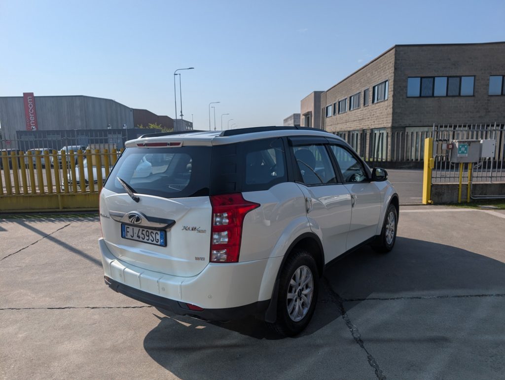 MAHINDRA XUV500 2.2 16V AWD W8 N1 - Autocarro 5 posti - 5