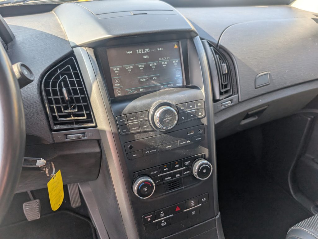 MAHINDRA XUV500 2.2 16V AWD W8 N1 - Autocarro 5 posti - 29