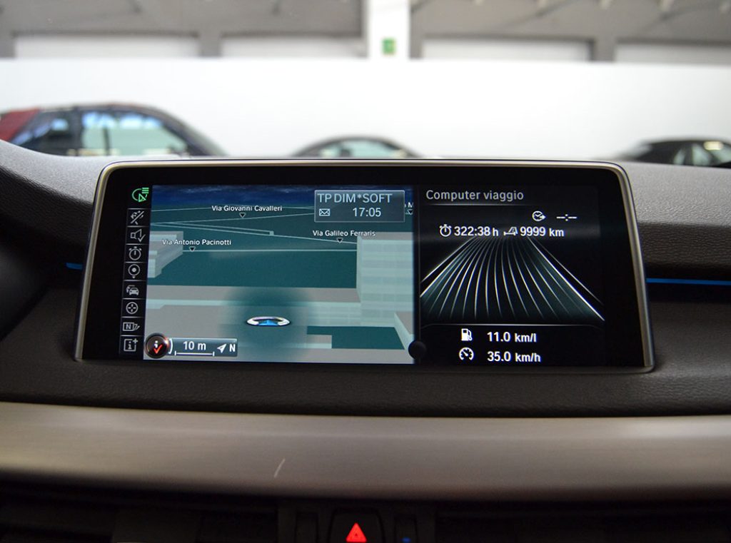BMW X5 xDrive25d Luxury Tetto Panoramico-Pelle ** - 8