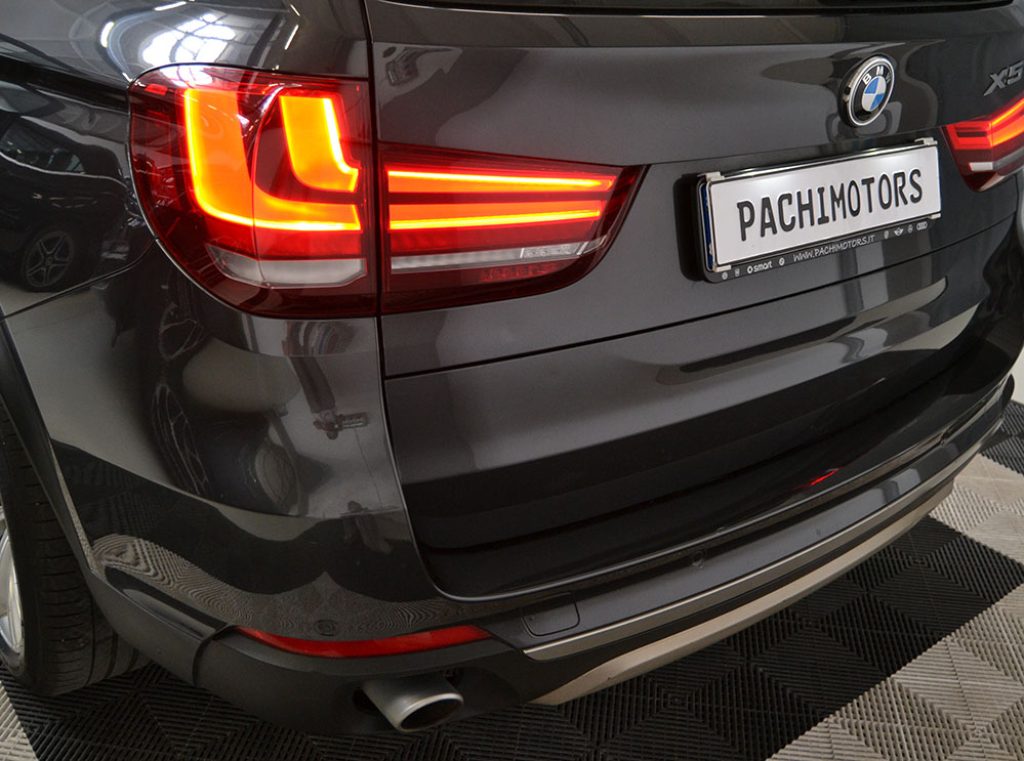BMW X5 xDrive25d Luxury Tetto Panoramico-Pelle ** - 24