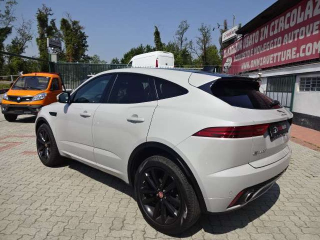 JAGUAR E-Pace 2.0d i4 R-Dynamic awd 180cv auto IVA ESPOSTA - 6
