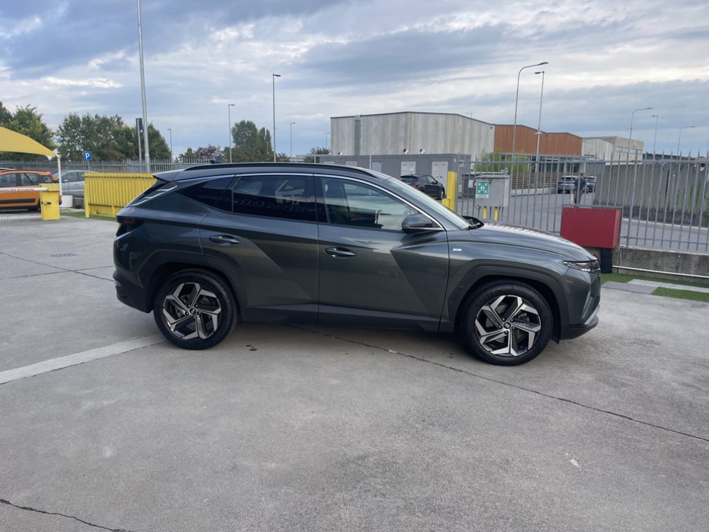 HYUNDAI Tucson 1.6 CRDI 48V DCT Exellence - 4
