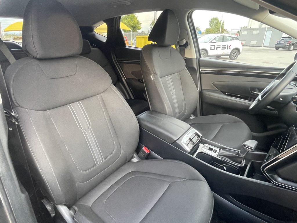 HYUNDAI Tucson 1.6 CRDI 48V DCT Exellence - 27