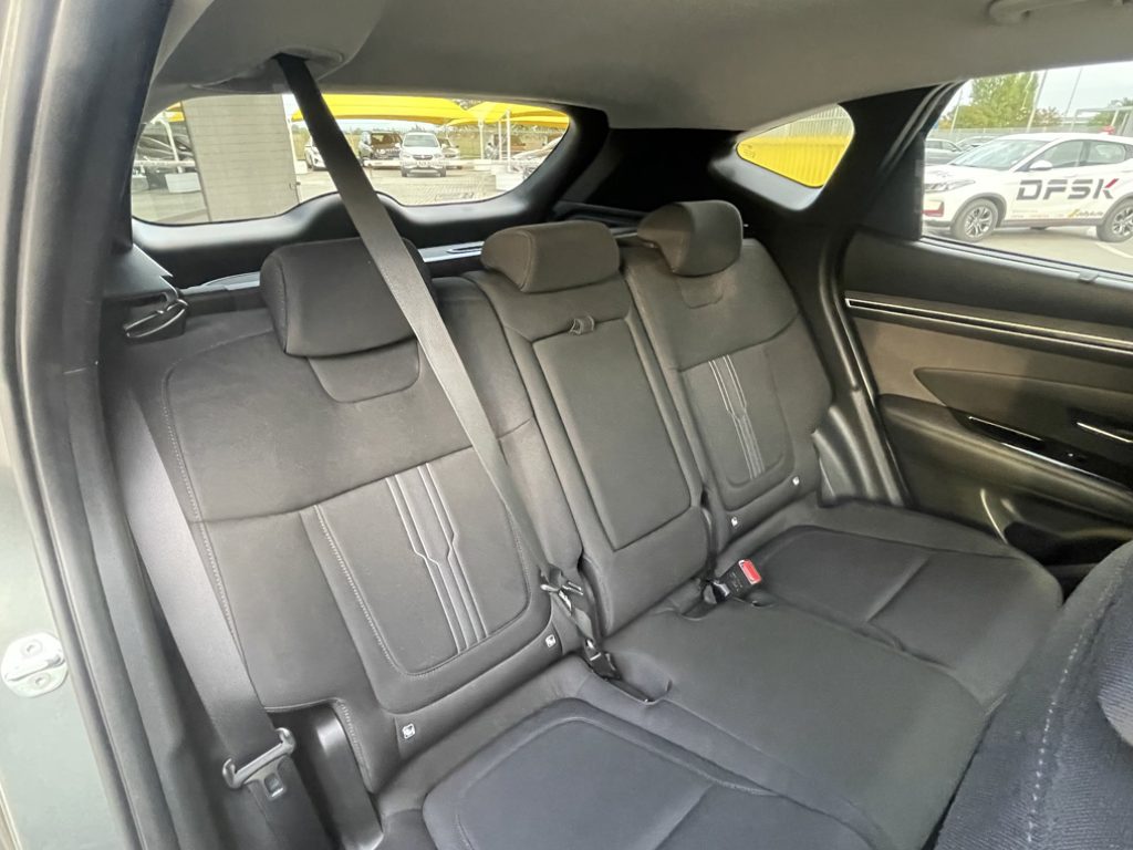 HYUNDAI Tucson 1.6 CRDI 48V DCT Exellence - 28
