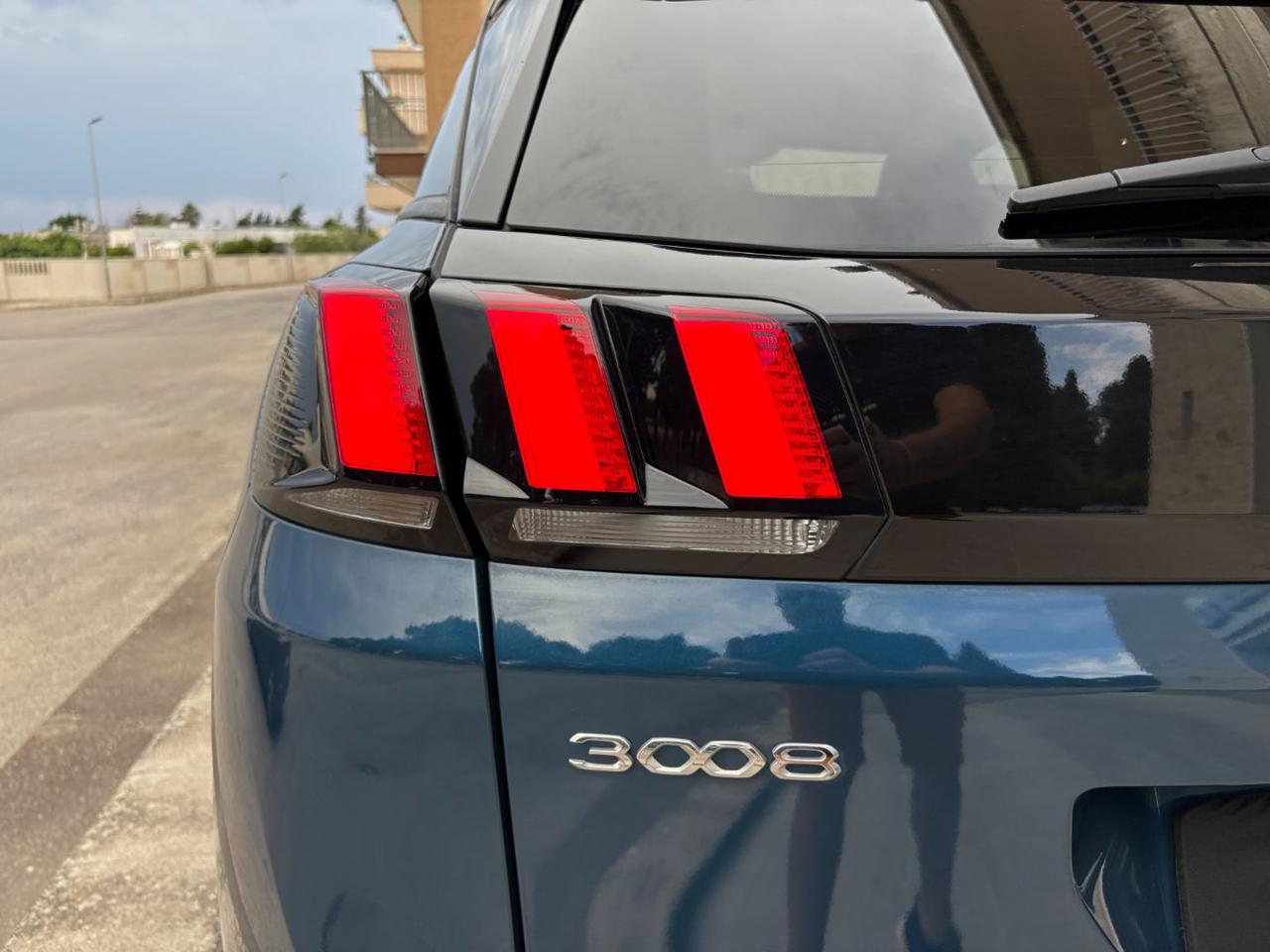 PEUGEOT 3008 1.5 BlueHDi 130 S&S Allure Pack C.AUTOMATICO - 33