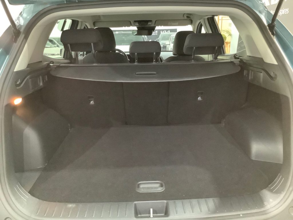 KIA Sportage 1.6 TGDi MHEV Business - 12