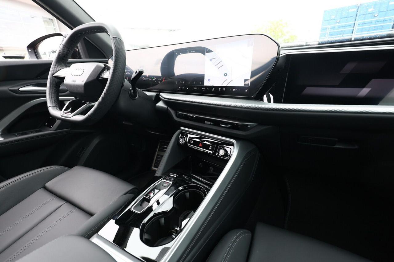 AUDI Q5 40 TDI 204 CV quattro S tronic S line Tetto Pano - 9