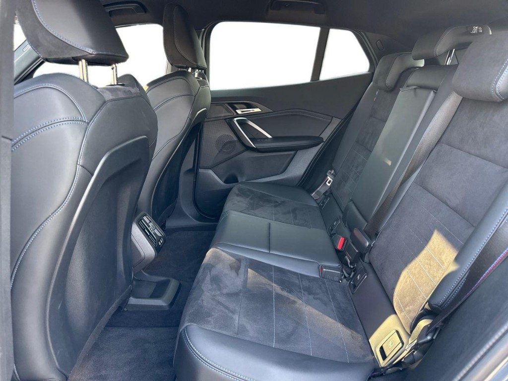 BMW iX2 eDrive 20 Msport Pro Aut. - 11