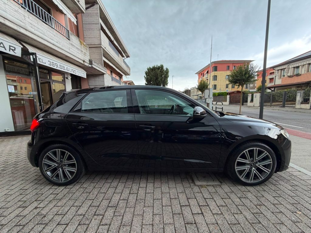 AUDI A1 SPB 30TFSI S-Tronic Admired Advanced - 4