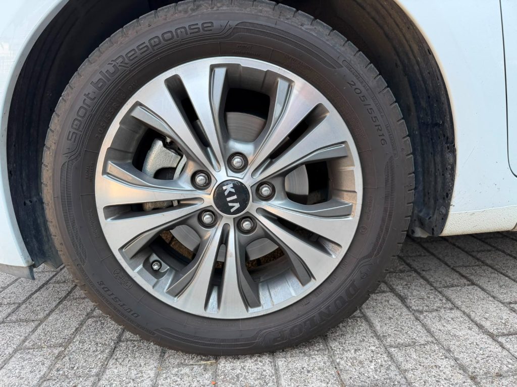 KIA Venga 1.4 EcoGPL Cool - 17