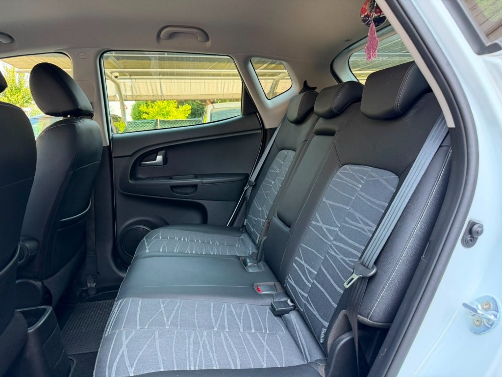 KIA Venga 1.4 EcoGPL Cool - 12
