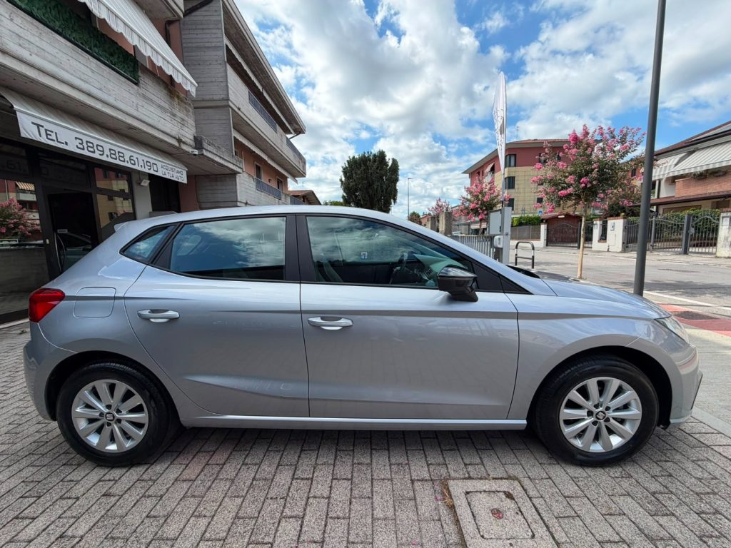 SEAT Ibiza 1.0 MPI 5 porte Style - 4